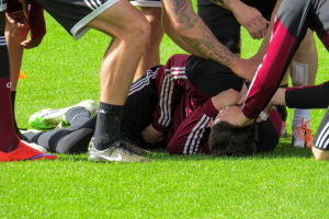 Aplicacion de un programa holistico de prevencion de lesiones del futbol de elite 300x200 - Aplicación de un programa holístico de prevención de lesiones del fútbol de élite